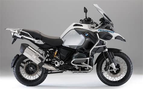 2014 BMW R1200GS Adventure review | Take your tour off-road