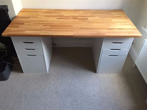 תוצאת תמונה עבור ‪ikea gerton table‬‏ | Ikea wood desk, Wood desk top, Wood desk