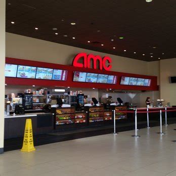 AMC Dine-In Levittown 10 - Cinema Treasures