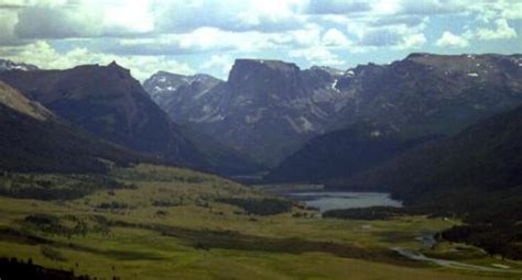 The Green River Basin: A Natural History | WyoHistory.org