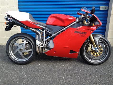 DUCATI 998 R - ducati-998-r_green_1.jpg