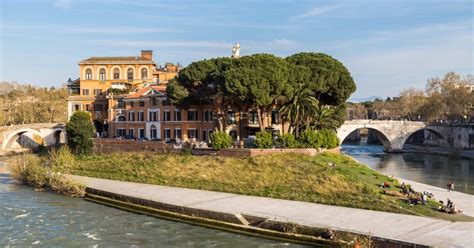 The story of the Tiber Island | Hidden beauty of Rome Tour - Through ...