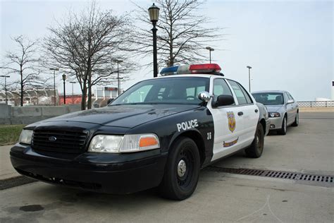 File:Cleveland Police car.jpg - Wikipedia