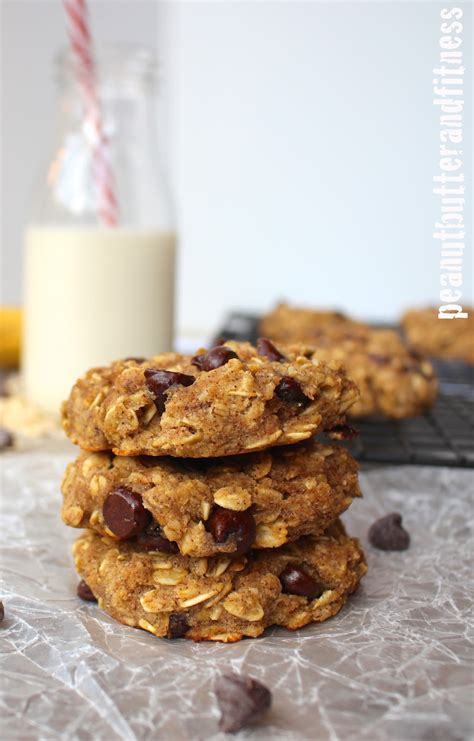 Oatmeal Chocolate Chip Protein Cookies - Peanut Butter and Fitness