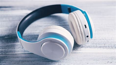 Popular Budget Wireless Headphones Deals Right Now | Gadgets 360