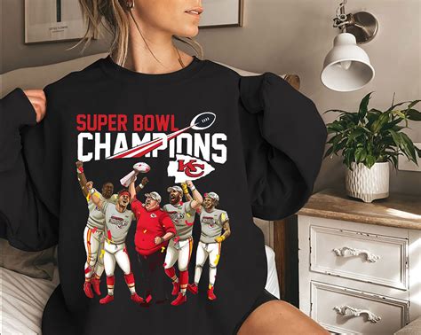 Kansas City Chiefs Super Bowl 2022 Champions T Shirt - Hersmiles