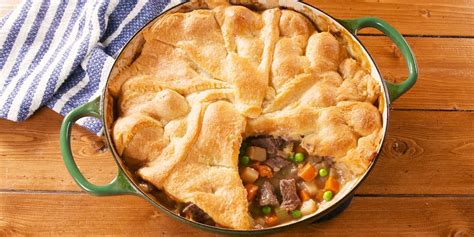 Best Steak Pot Pie Recipe - How to Make Steak Pot Pie