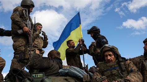 Accelerating the recapture of Ukraine... First re-entry of Luhansk ...