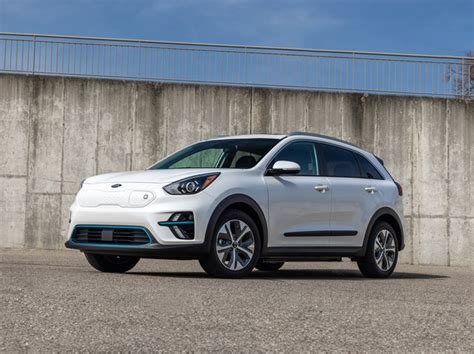 2021 Kia Niro EV Review, Pricing, and Specs