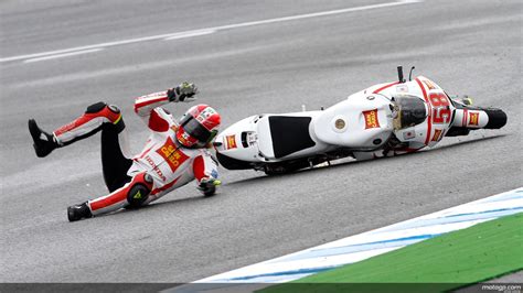 Marco Simoncelli Crash - Marco Simoncelli