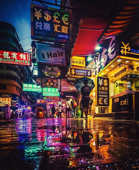 MaloPoMalu : Photo | Futuristic city, Cyberpunk city, City streets photography