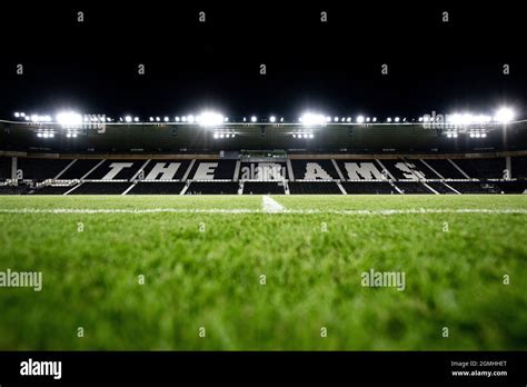 Derby county stadium stand hi-res stock photography and images - Alamy