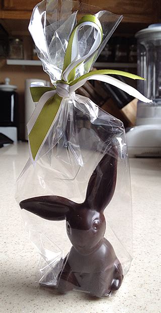 Sweet little Easter bunnies | Chocolate by the Bay