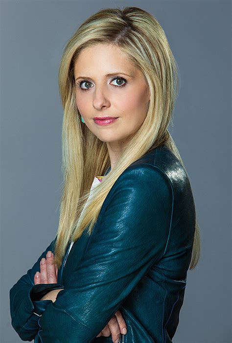 Interview: Sarah Michelle Gellar returns to TV with THE CRAZY ONES ...