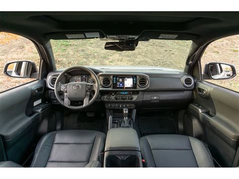 2018 Toyota Tacoma: 90 Interior Photos | U.S. News