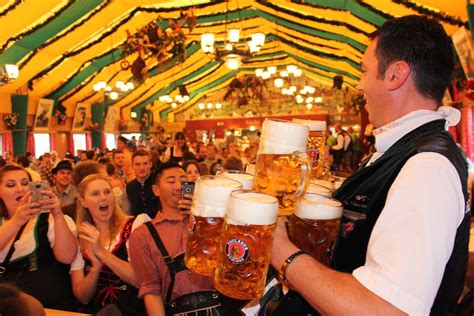 What's the difference between small and large tents at Oktoberfest? - Oktoberfest Tours