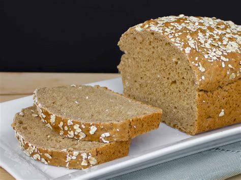 Guinness Bread Recipe for 'no yeast' and easy to make beer bread.