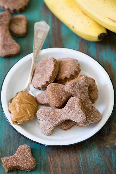 Peanut Butter Banana Dog Treats - Wild Wild Whisk