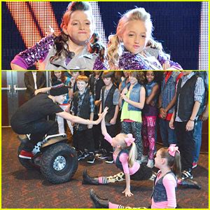 DJ’s Mix: Make Your Mark Winners! | Bella Thorne, Random, Zendaya | Just Jared Jr.