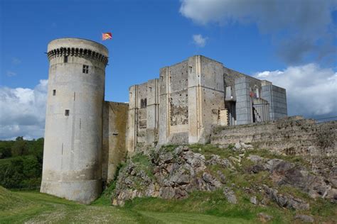 15 Intriguing Facts About Château De Falaise - Facts.net