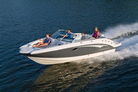 Bowriders - The Perfect Family Boat - Bowriders Buyers Guide