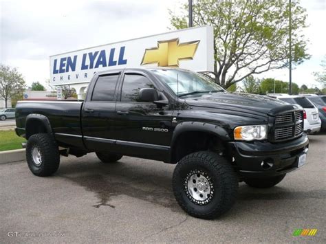 2005 Black Dodge Ram 2500 SLT Quad Cab 4x4 #30280936 Photo #4 ...