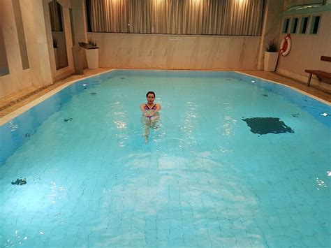 Maritim Hotel Stuttgart Pool Pictures & Reviews - Tripadvisor