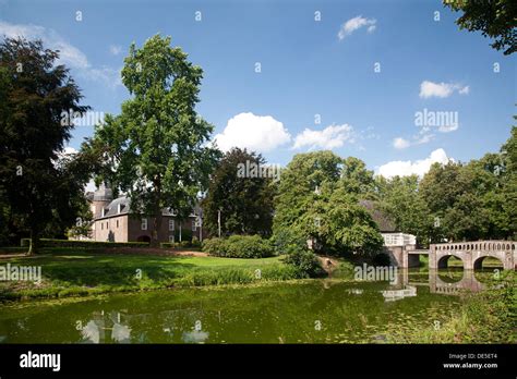 Medieval castle Well, Limburg, Netherlands Stock Photo - Alamy