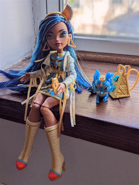 my first Monster High doll, Gen 3 Cleo 💕 : r/MonsterHigh