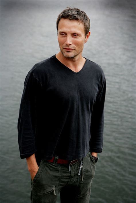 Mads's smile - Mads Mikkelsen Photo (34109886) - Fanpop