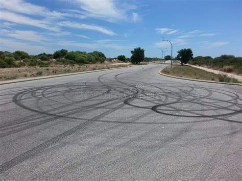 Tyre Tire Skid Marks on Bitumen Road Stock Photo - Image of doughnut, burn: 66870370