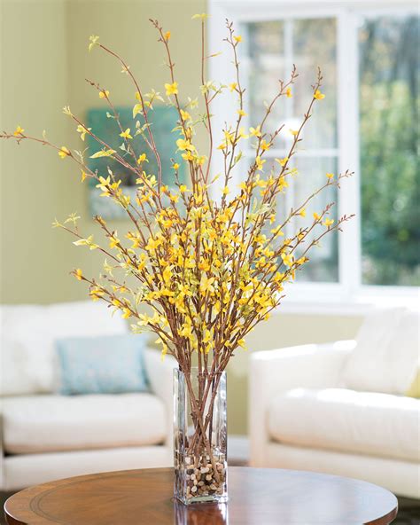 forsythia arrangement - Google Search | Easter flower arrangements ...