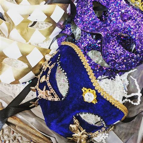 Unveiling the History of Mardi Gras Masks