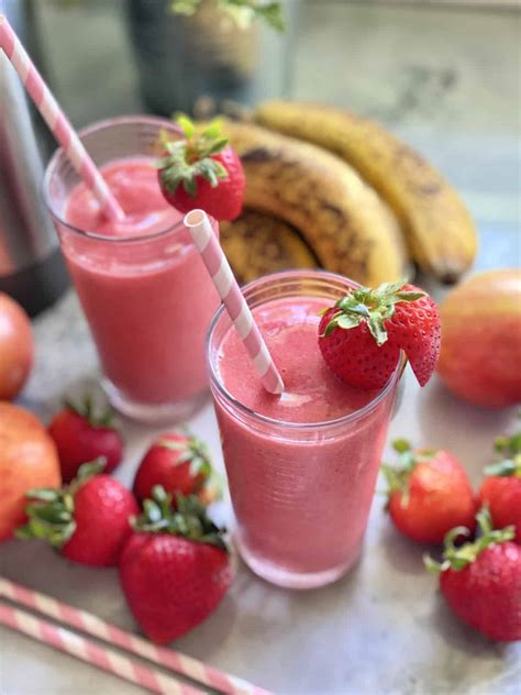 Strawberry Banana Smoothie Recipe - Katie's Cucina