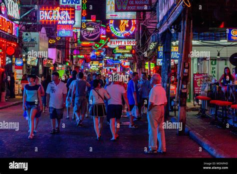 BANGKOK - MARCH 20, 2013: Evening walking street in Bangkok Stock Photo ...