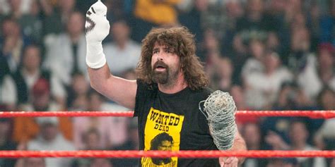 10 Wrestlers You Didn't Know Were Once Poor