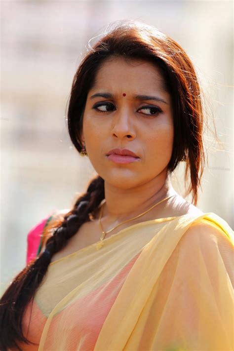 Rashmi Gautam Cutest in Saree | Pics - Dirty post