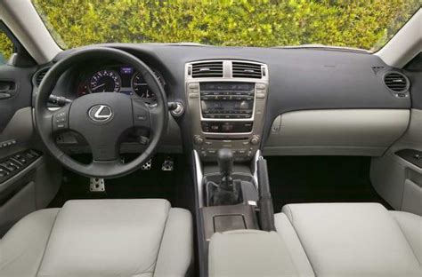 2006 Lexus IS 350 - Information and photos - MOMENTcar