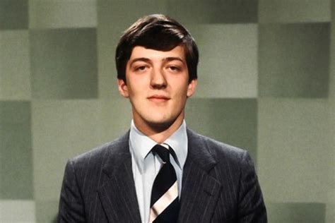 Stephen fry autobiography Book Review - MarionCorrin