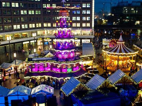 Christmas Market on Alexanderplatz – Berlin.de