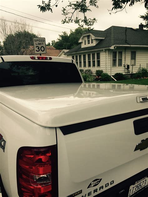 Tonneau cover | Chevy Silverado and GMC Sierra Forum