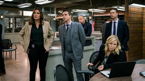 Law & Order: SVU finale spoilers will introduce the most chilling villain yet – SheKnows