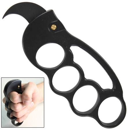 Fighter Knuckles with Automatic Karambit Knife, Black