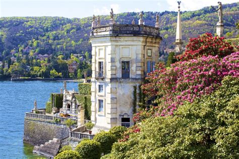 loveisspeed.......: The Palace of Isola Bella on Lake Maggiore..Palazzo Borromeo....lovely!