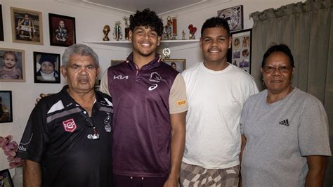 Kids News: Brisbane Broncos star Selwyn Cobbo inspires next generation ...