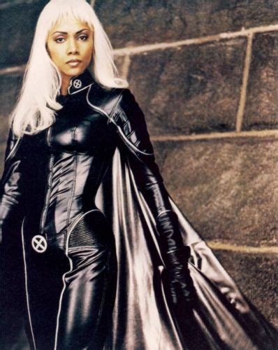 *X-MEN* HALLE BERRY STORM STILL (4 OF 6) 8X10 COLOR B | Halle berry storm, X men, Storm costume