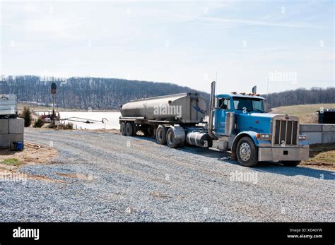 Liquid manure storage pit hi-res stock photography and images - Alamy