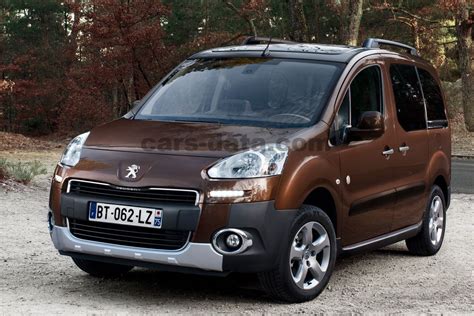 Peugeot Partner Tepee images (3 of 7)