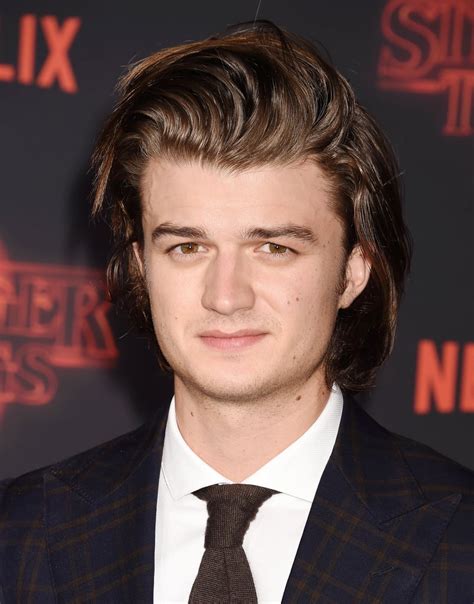 Joe Keery Hair Routine | POPSUGAR Beauty