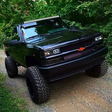 Pin by Pinner on Chevy Trucks 1988-1999 obs 4x4 | Chevy trucks, Jacked ...